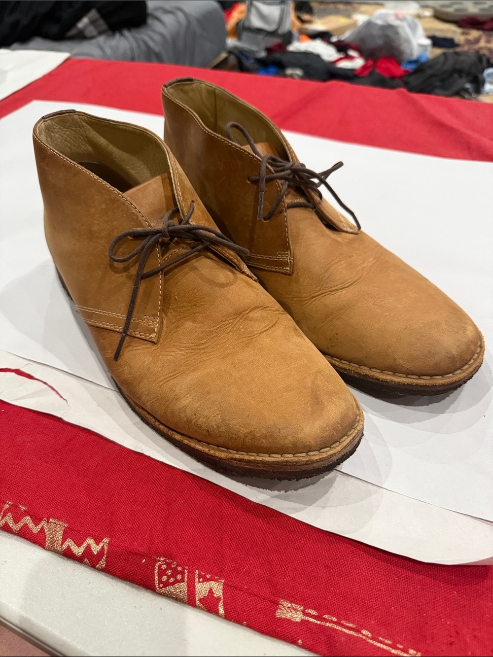 Johnston & Murphy Tan Leather Chukka Boots